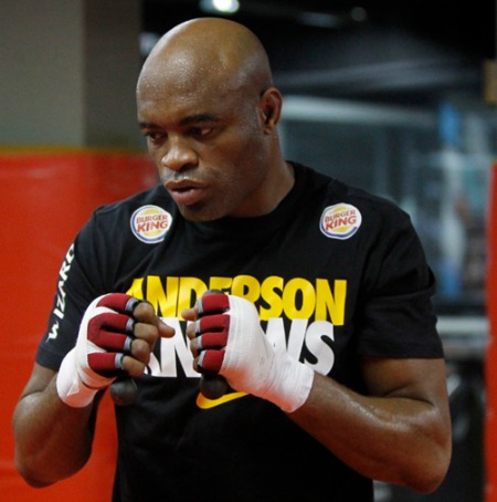 Anderson Silva adere ao boxe