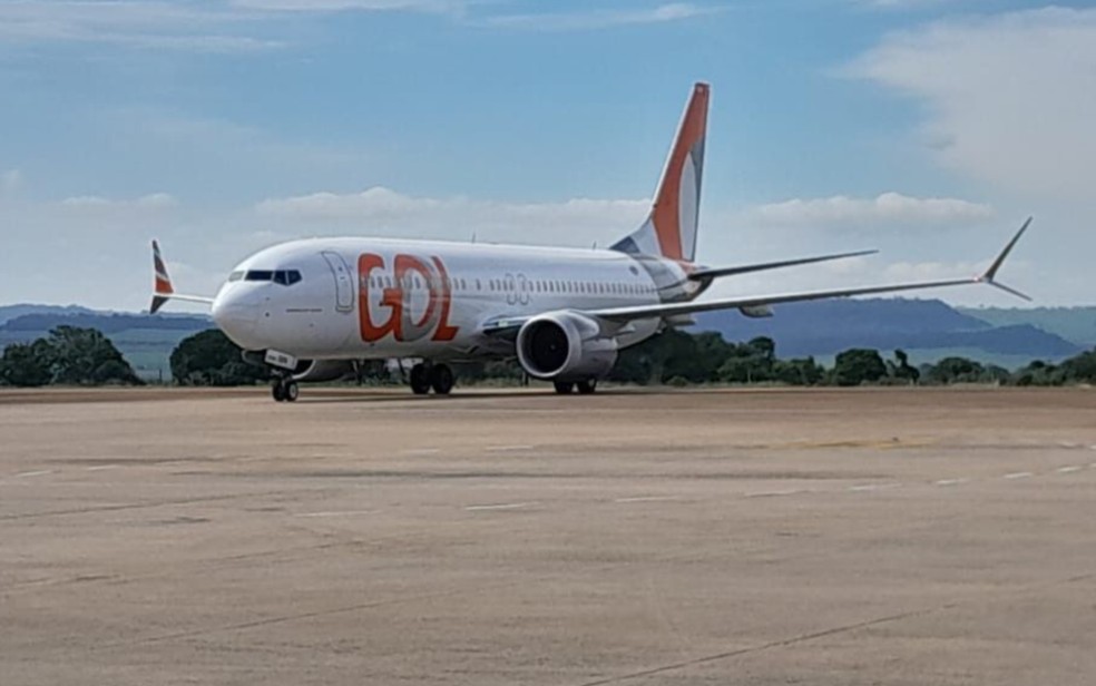 Avião com destino a Congonhas decola do Santos Dumont e faz pouso de emergência no Galeão