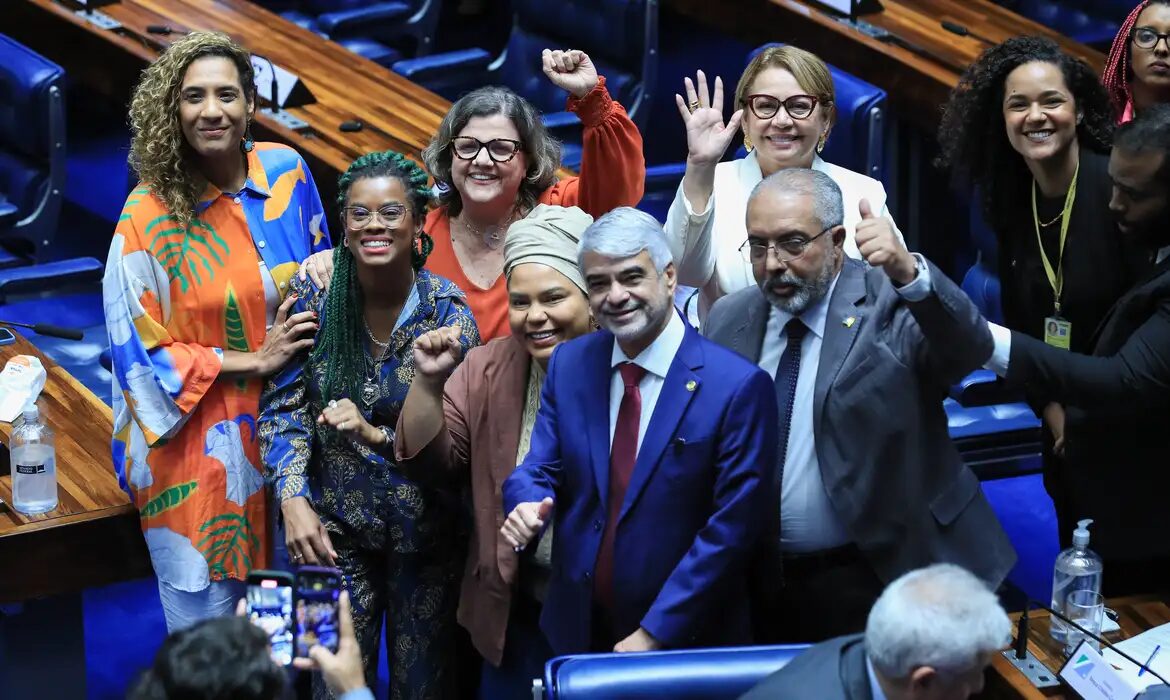 Senado aprova renovação de reserva de vagas em concursos públicos para grupos étnico-raciais por uma década