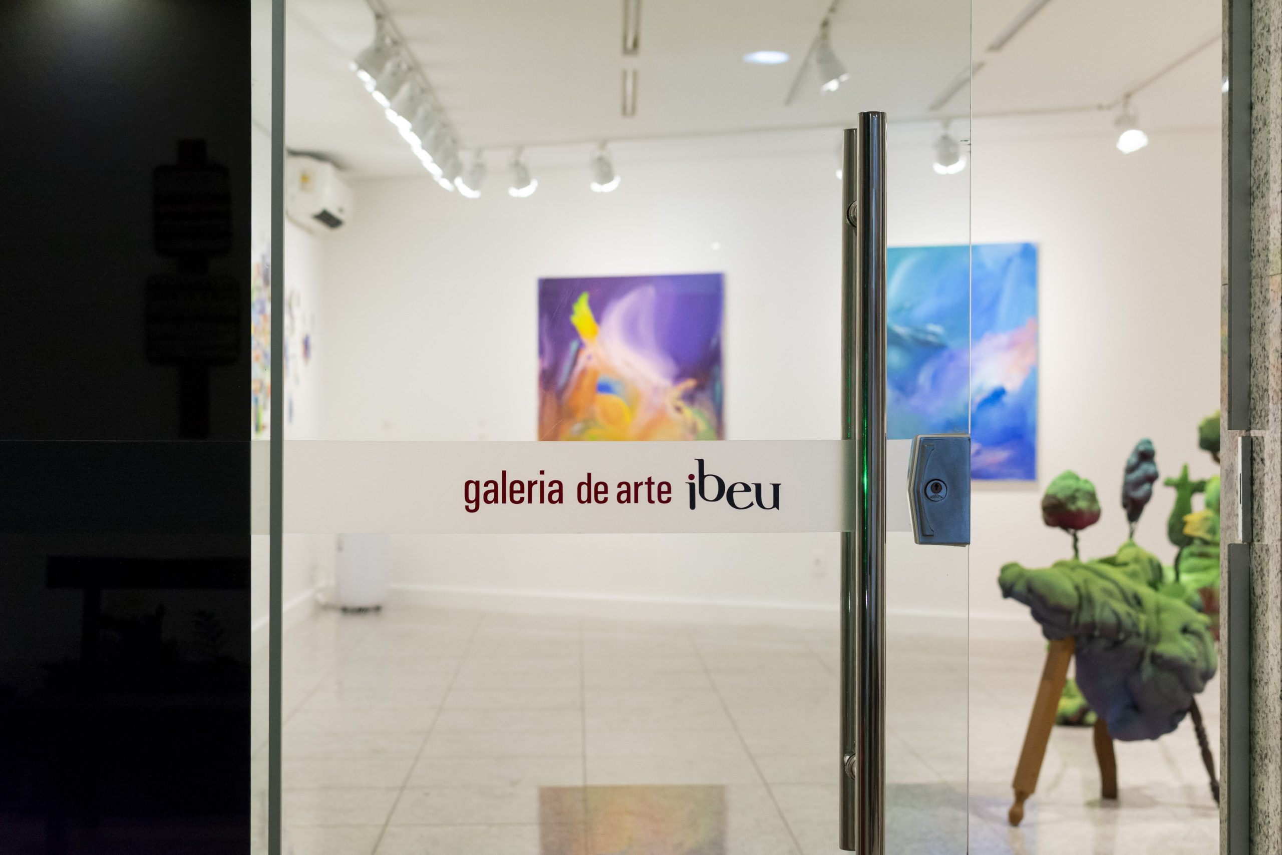 Galeria de Arte IBEU abre edital de convocação para artistas visuais