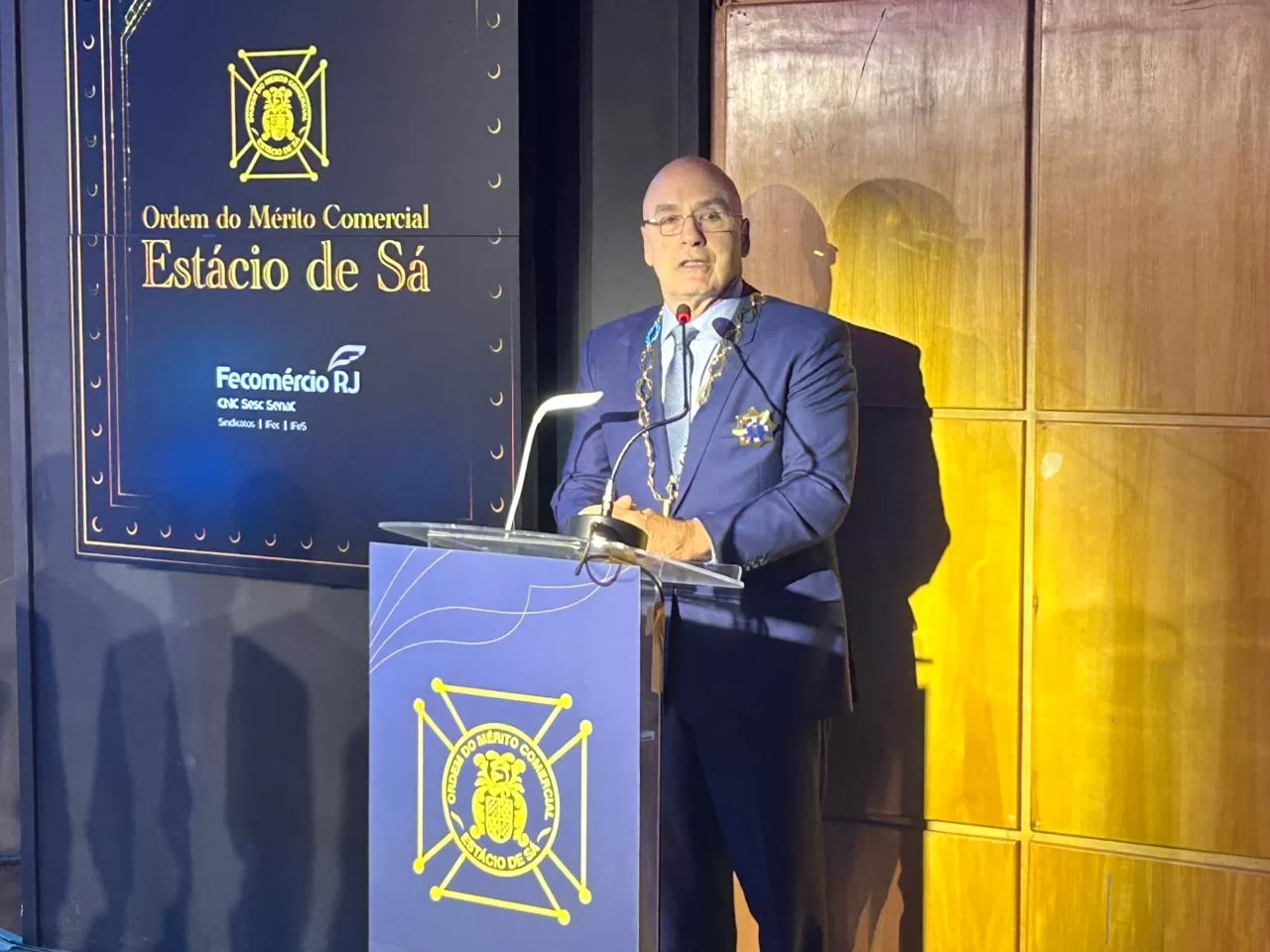 Fecomércio RJ homenageia personalidades do Rio de Janeiro com a prestigiada Ordem do Mérito Comercial Estácio de Sá