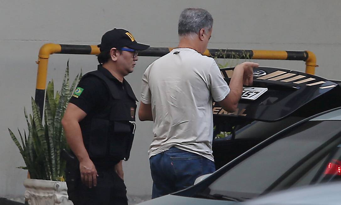 Nova fase da Lava-Jato mira ex-gerentes da Petrobras, prende quatro e apura R$ 100 milhões em propinas