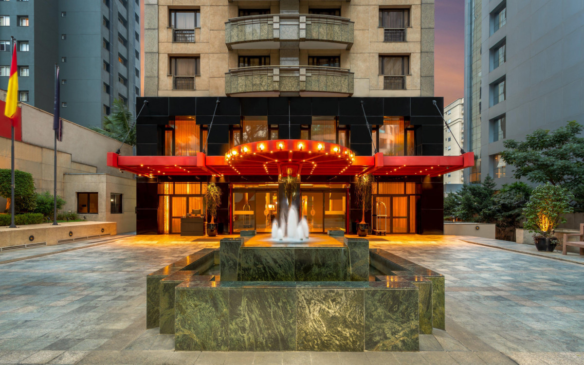 Tiros atingem três andares de hotel sofisticado em São Paulo