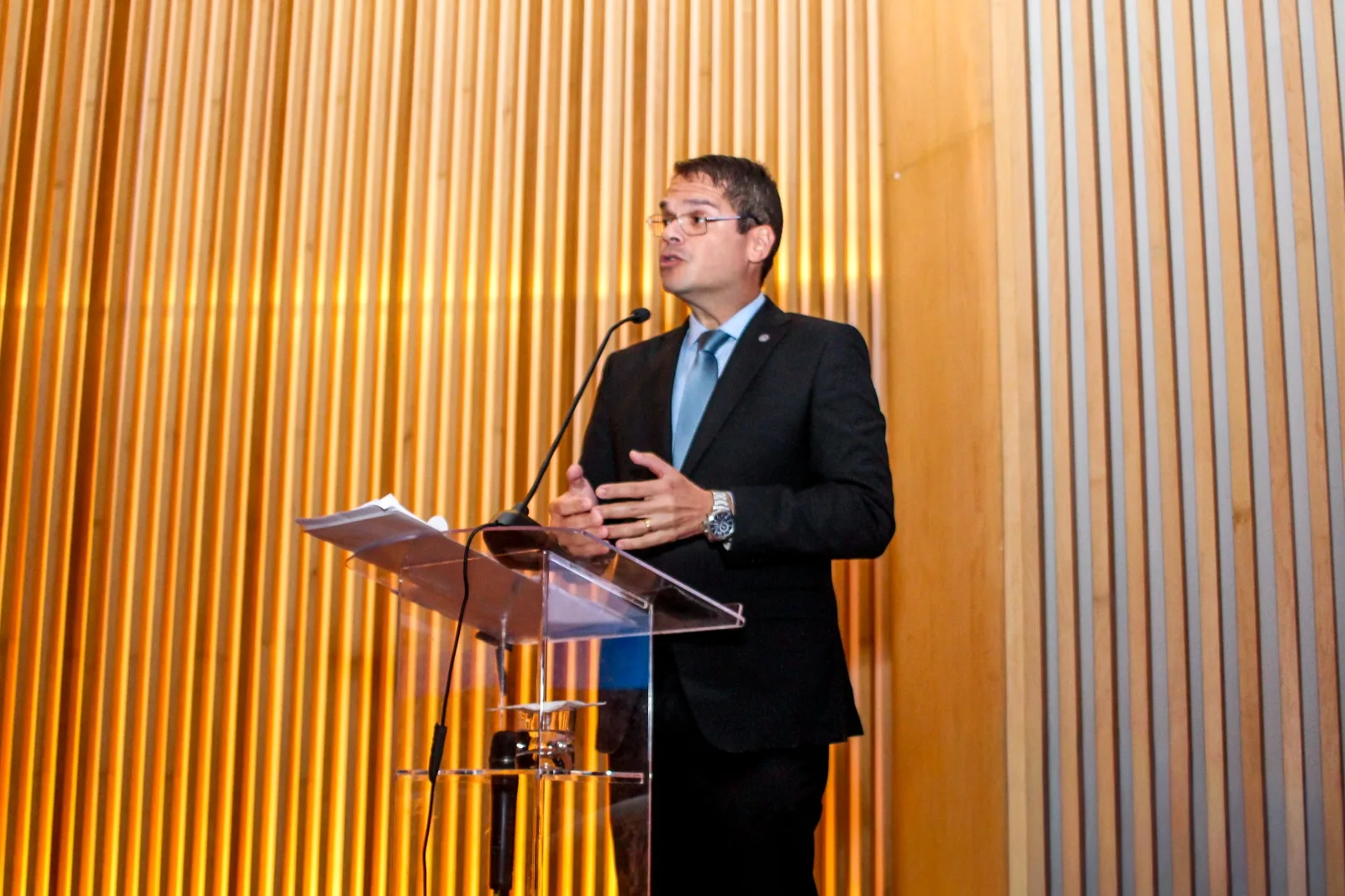 Fabricio Gaspar marca presença no Congresso Carioca sobre Integridade Pública