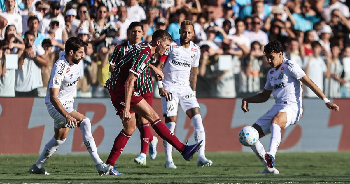 Fluminense e Santos se enfrentam com objetivos distintos no Brasileirão